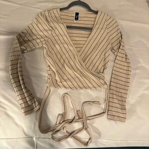 Windsor cross tie crop top